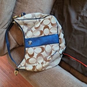 Coach Signature Hobo Shoulder Bag